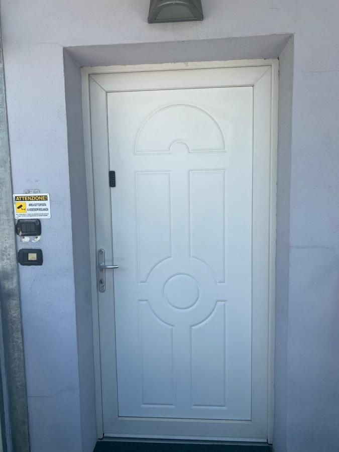 White House Apartamento Aosta Exterior foto